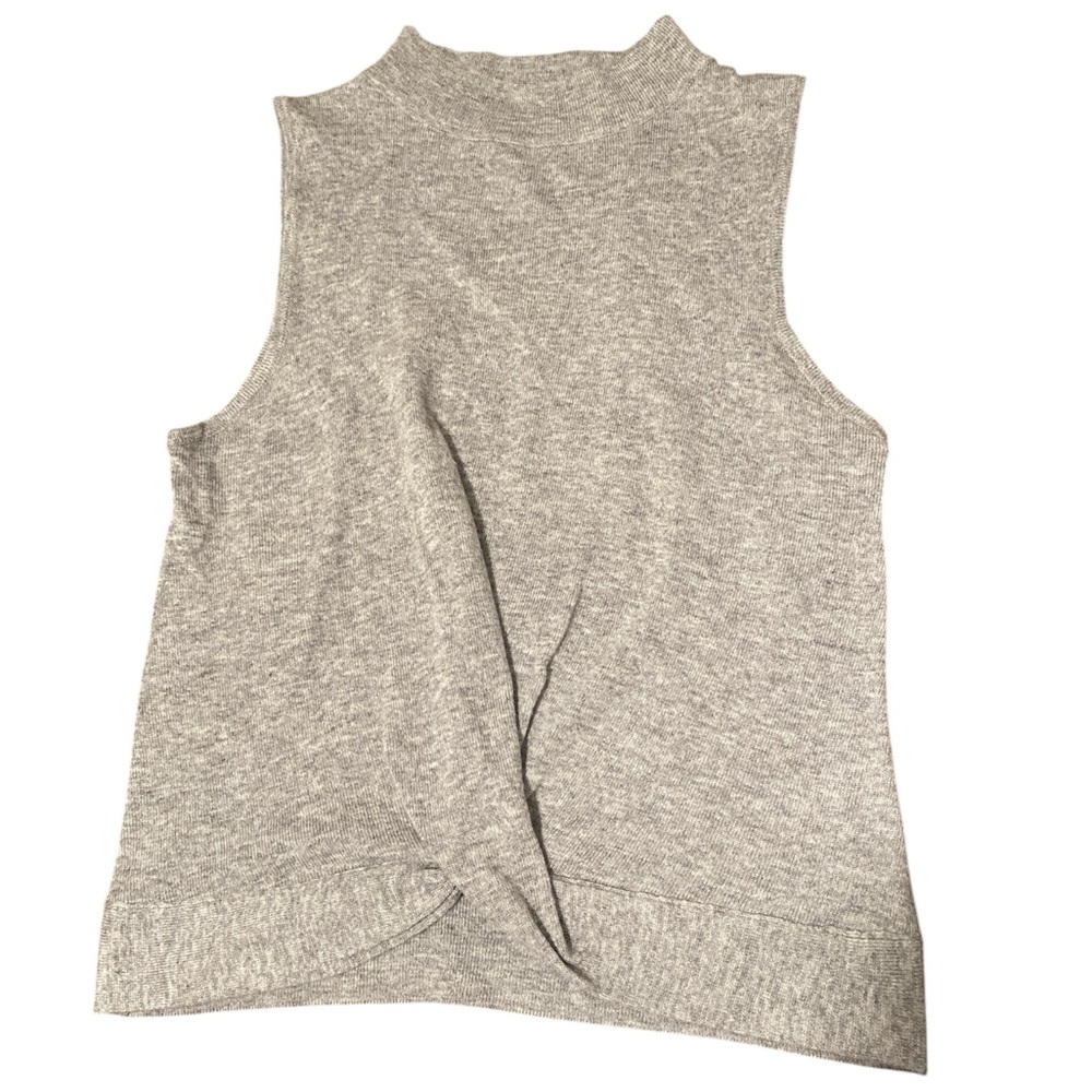 She and sky gray mockneck top size medium